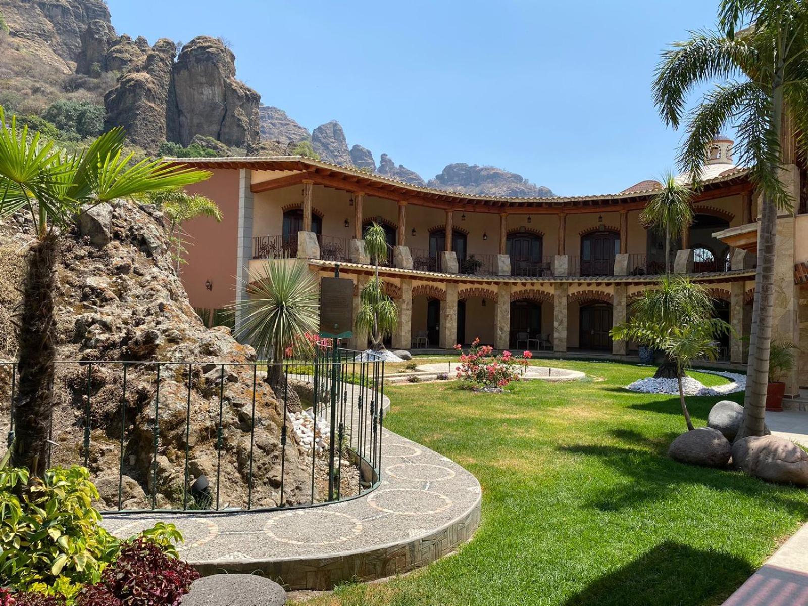 La Buena Vibra Retreat And Spa Hotel (Adults Only) Tepoztlan Ngoại thất bức ảnh